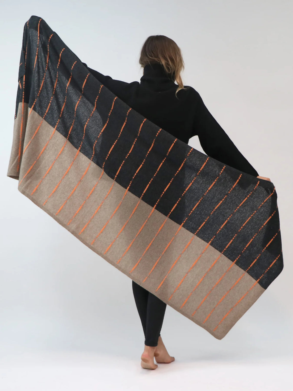 Bea Shawl