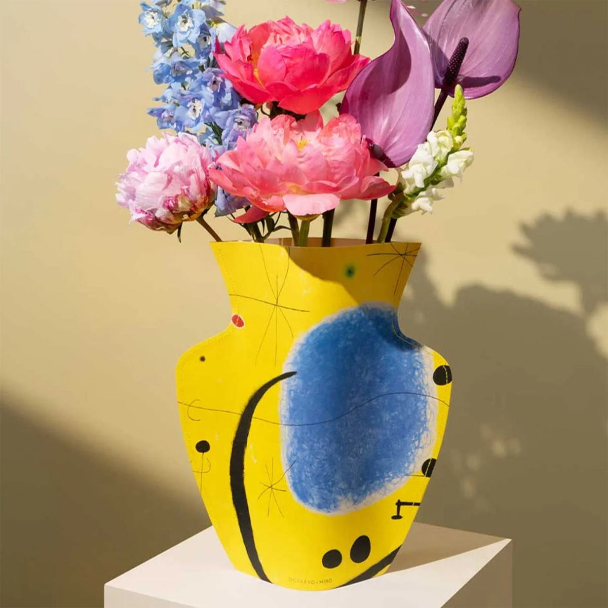 Miró Paper Vase
